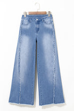 Load image into Gallery viewer, Beau Blue Vintage Stitching Raw Hem Flared Jeans
