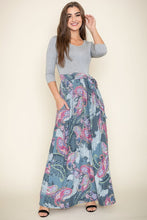 Load image into Gallery viewer, Sash Maxi Dress With Pockets