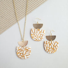 Load image into Gallery viewer, Harper Pumpkin Spice Necklace