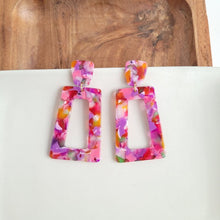 Load image into Gallery viewer, Avery Earrings - Paradise Pink