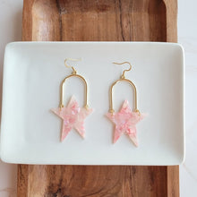 Load image into Gallery viewer, Rosie Star - Coral
