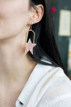 Load image into Gallery viewer, Rosie Star - Coral