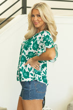 Load image into Gallery viewer, Green Floral Printed Ruffled Short Sleeve Round Neck Loose Blouse