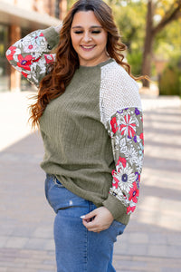 Vineyard Green Plus Size Textured Floral Patchwork Raglan Sleeve Blouse