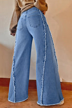 Load image into Gallery viewer, Beau Blue Vintage Stitching Raw Hem Flared Jeans