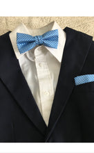 Load image into Gallery viewer, Bow Ties and Pocket Square